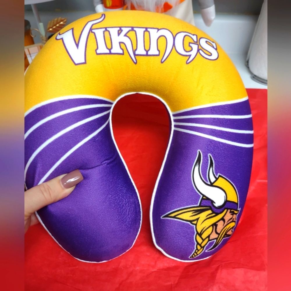 Minnesota Vikings neck pillow - New